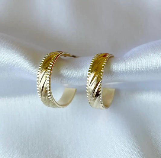 Gold Traditional Hoop Earring